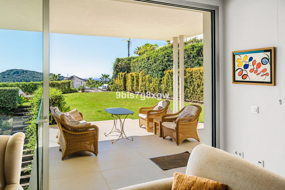 Se vende Apartamento Planta Baja de 3 dormitorios en Costa Del Sol, Málaga, España