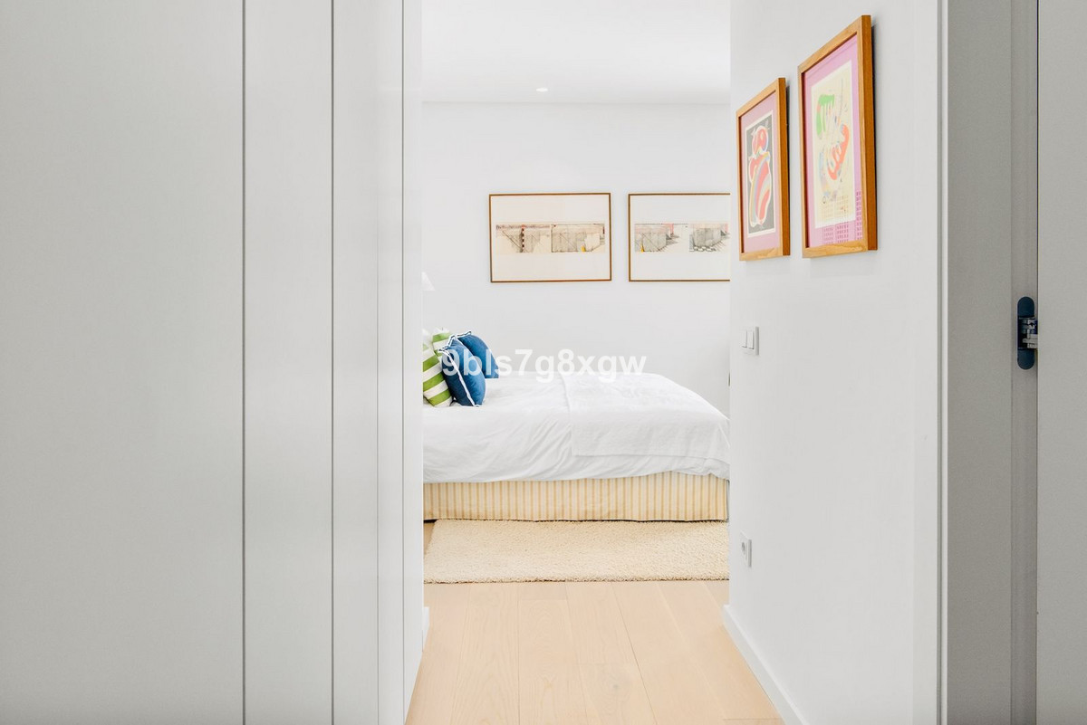 Se vende Apartamento Planta Baja de 3 dormitorios en Costa Del Sol, Málaga, España