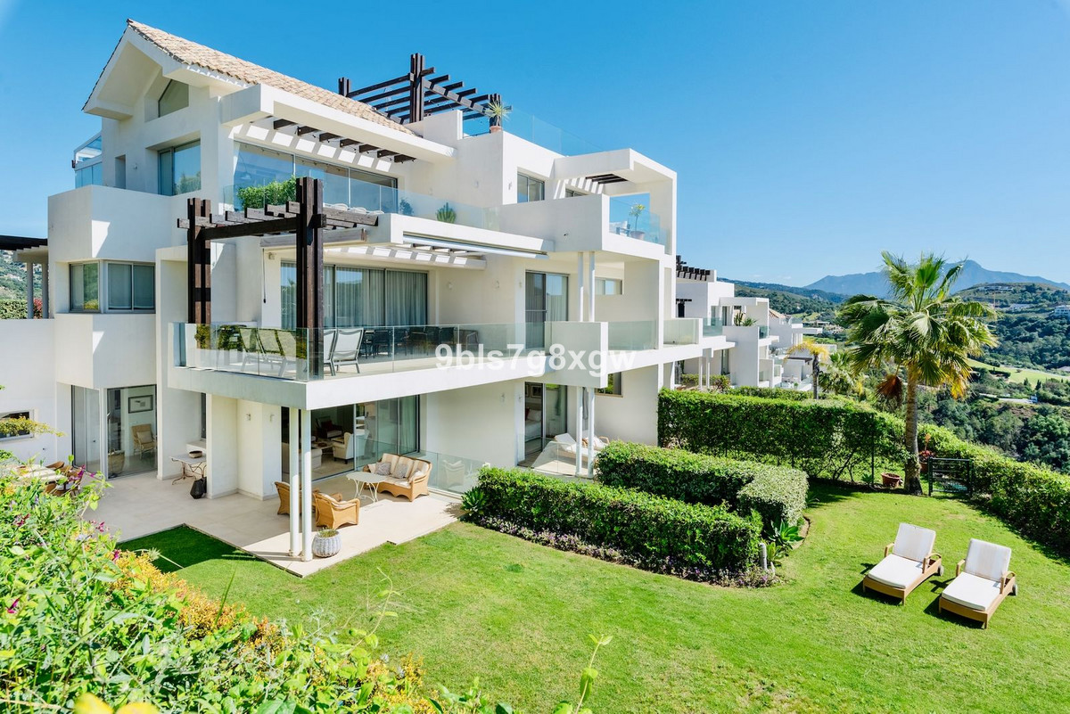 Se vende Apartamento Planta Baja de 3 dormitorios en Costa Del Sol, Málaga, España