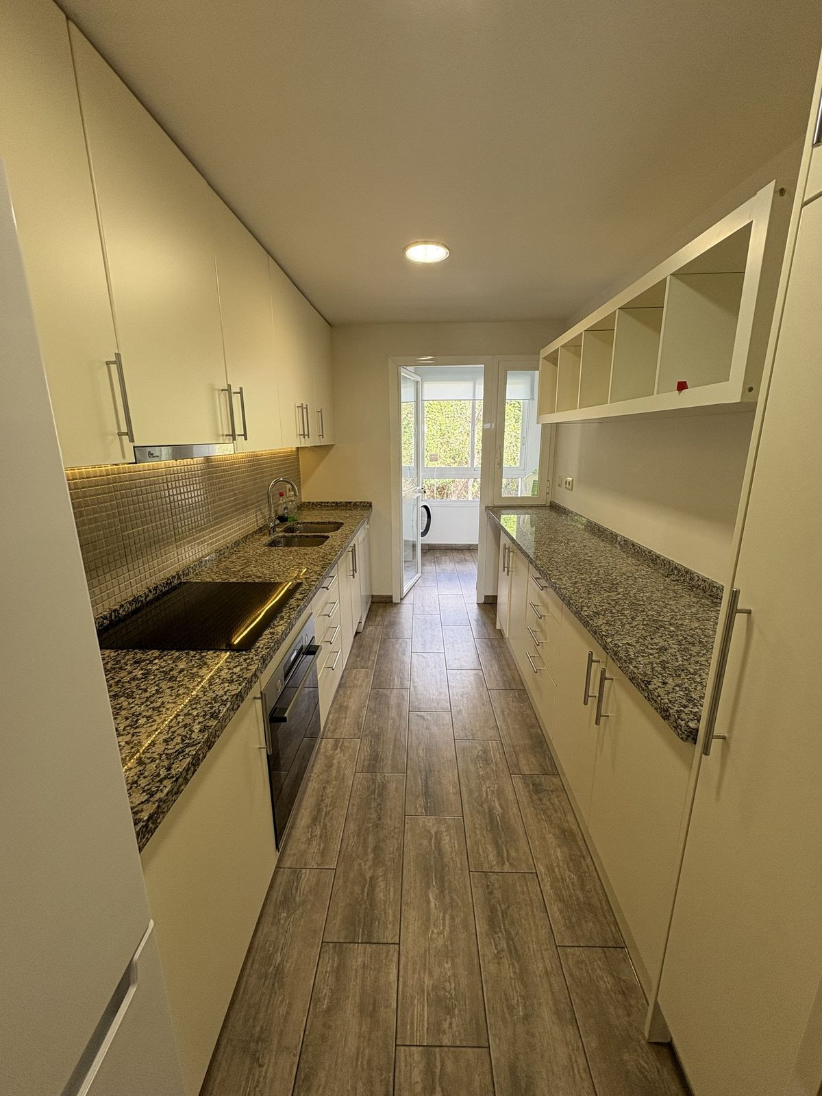 2 Bed Apartment for sale in La Quinta Costa Del Sol, Málaga, Spain