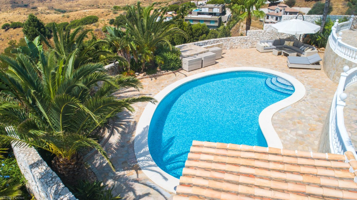 4 Bed Townhouse for sale in Valtocado Costa Del Sol, Málaga, Spain
