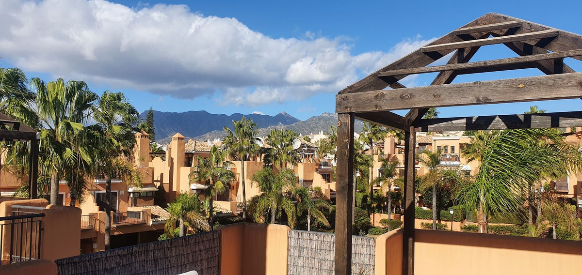 2 Bed Townhouse for sale in Bahía De Marbella Costa Del Sol, Málaga, Spain