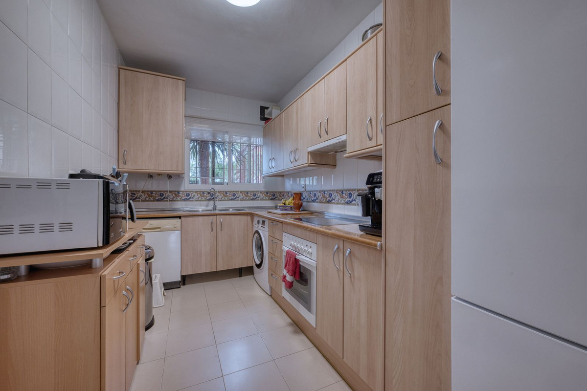 2 Bed Apartment for sale in Reserva De Marbella Costa Del Sol, Málaga, Spain