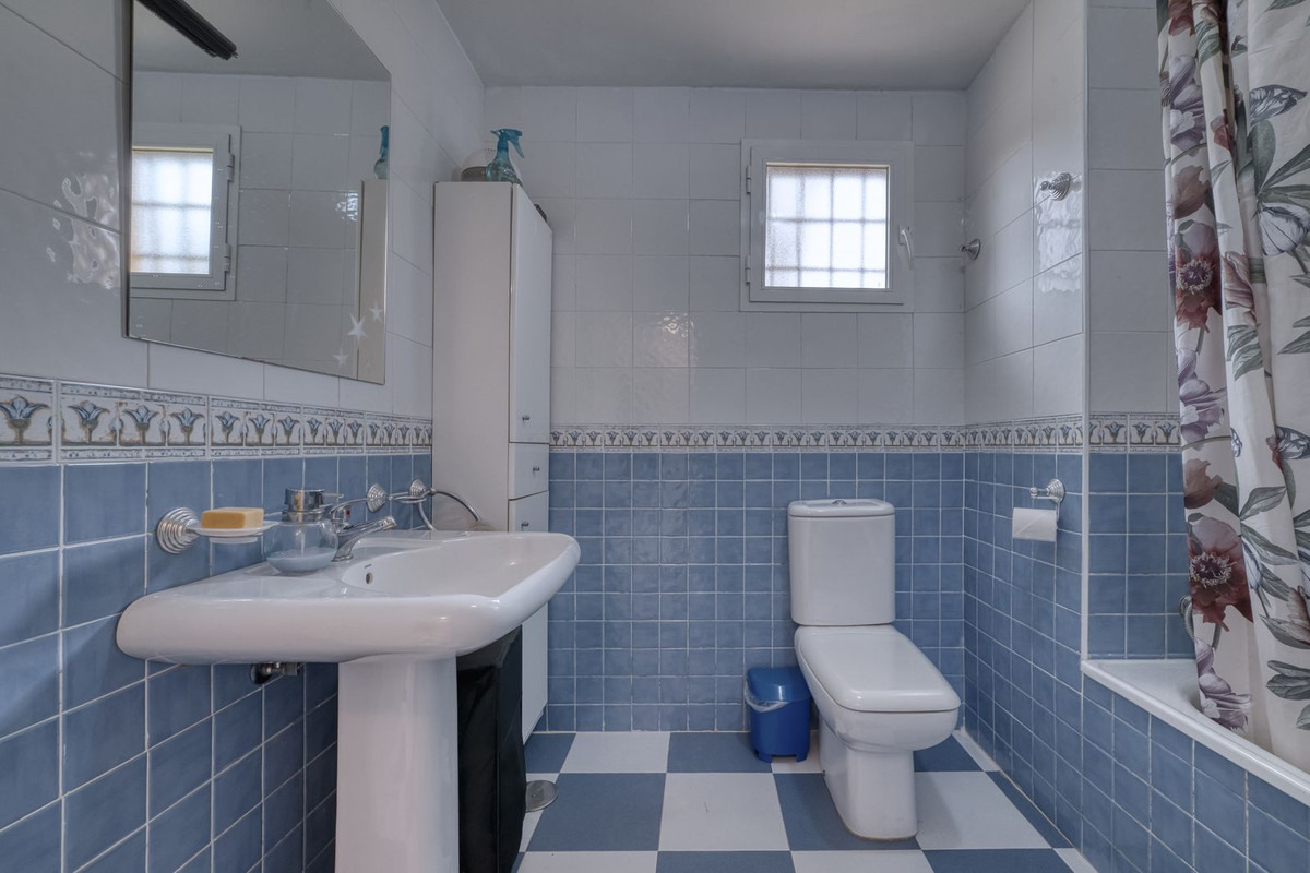 2 Bed Apartment for sale in Reserva De Marbella Costa Del Sol, Málaga, Spain