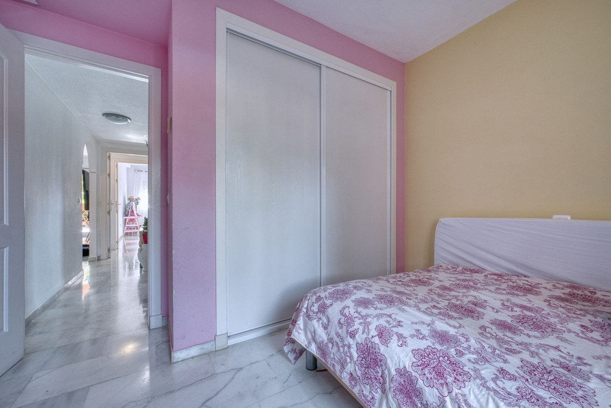 2 Bed Apartment for sale in Reserva De Marbella Costa Del Sol, Málaga, Spain
