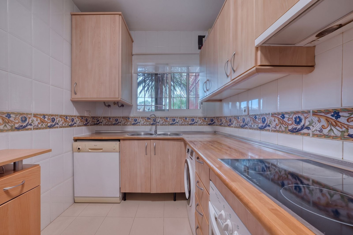 2 Bed Apartment for sale in Reserva De Marbella Costa Del Sol, Málaga, Spain