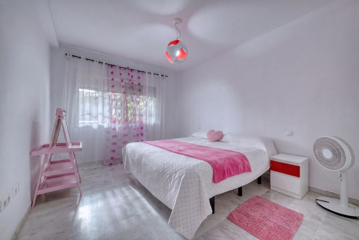 2 Bed Apartment for sale in Reserva De Marbella Costa Del Sol, Málaga, Spain