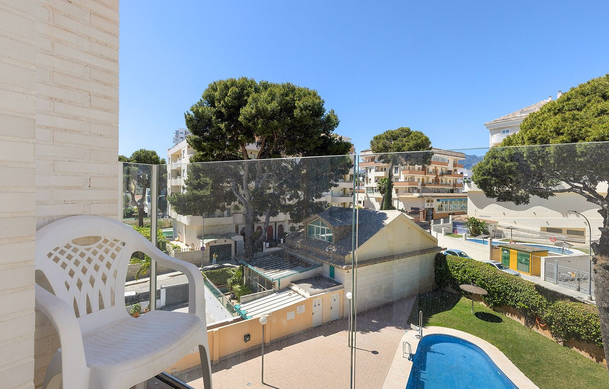 Se vende Apartamento Planta Media de 2 dormitorios en Costa Del Sol, Málaga, España