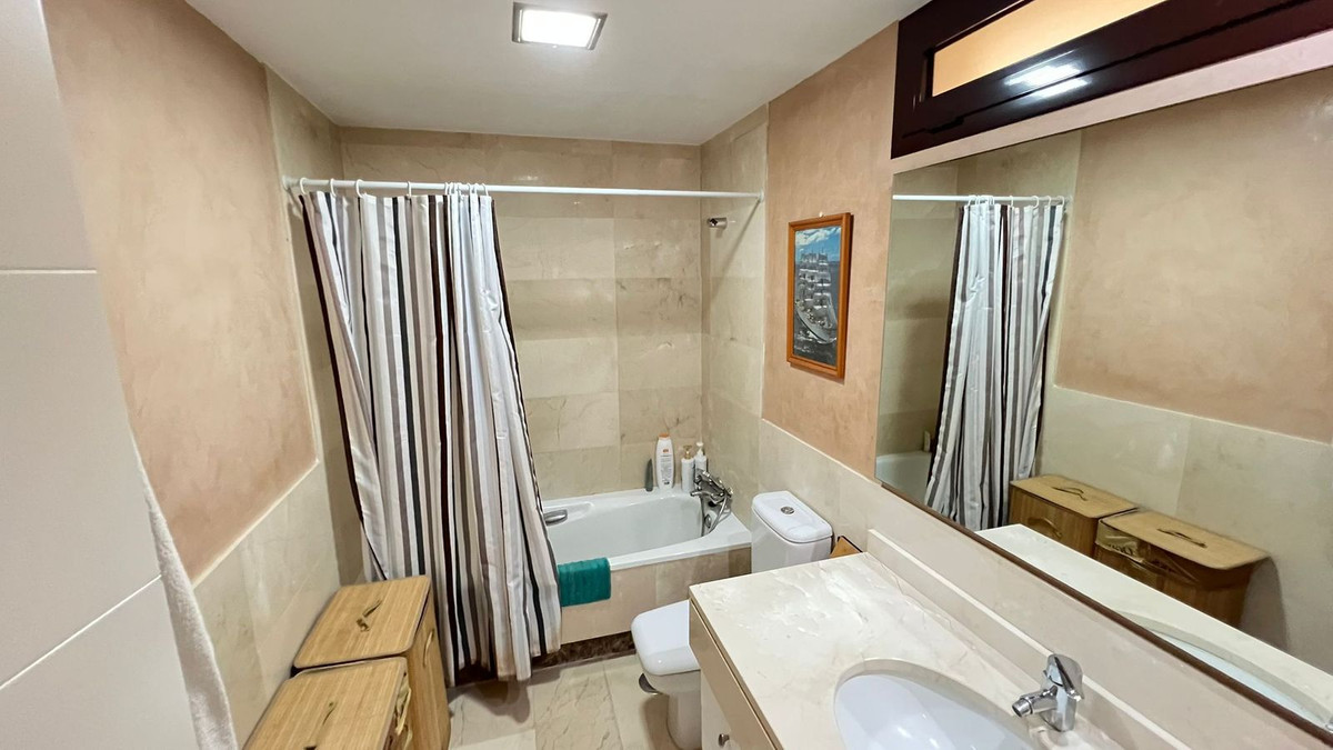 3 Bed Apartment for sale in Estepona Costa Del Sol, Málaga, Spain