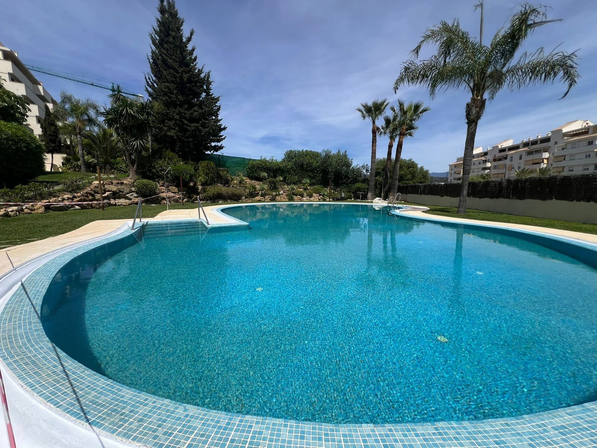 3 Bed Apartment for sale in Estepona Costa Del Sol, Málaga, Spain