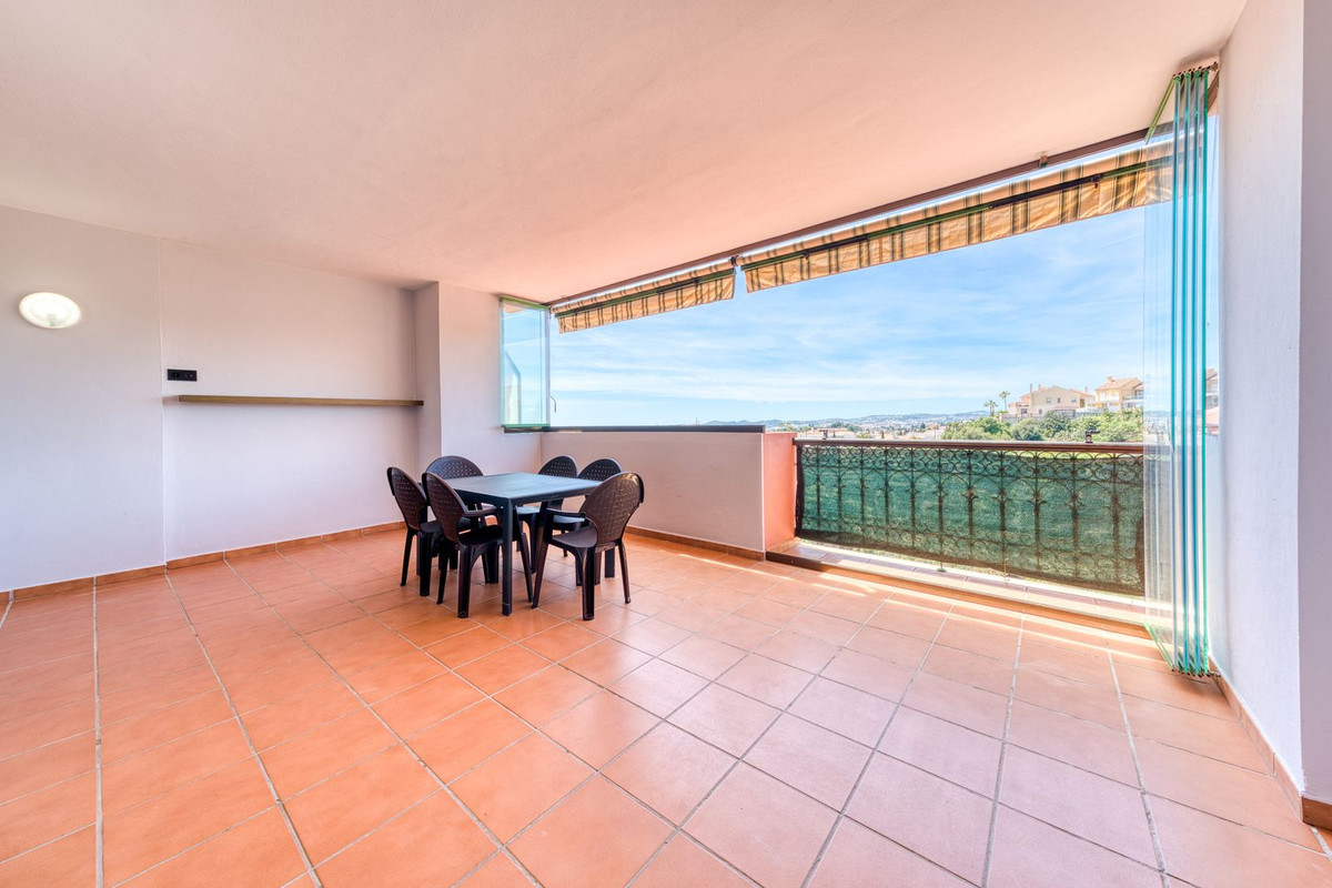 3 Bed Apartment for sale in Fuengirola Costa Del Sol, Málaga, Spain
