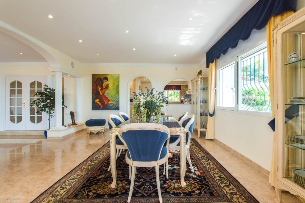4 Bed Townhouse for sale in Valtocado Costa Del Sol, Málaga, Spain
