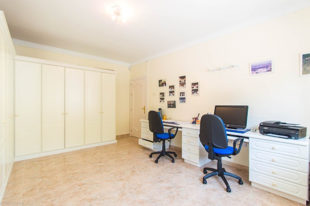 4 Bed Townhouse for sale in Valtocado Costa Del Sol, Málaga, Spain