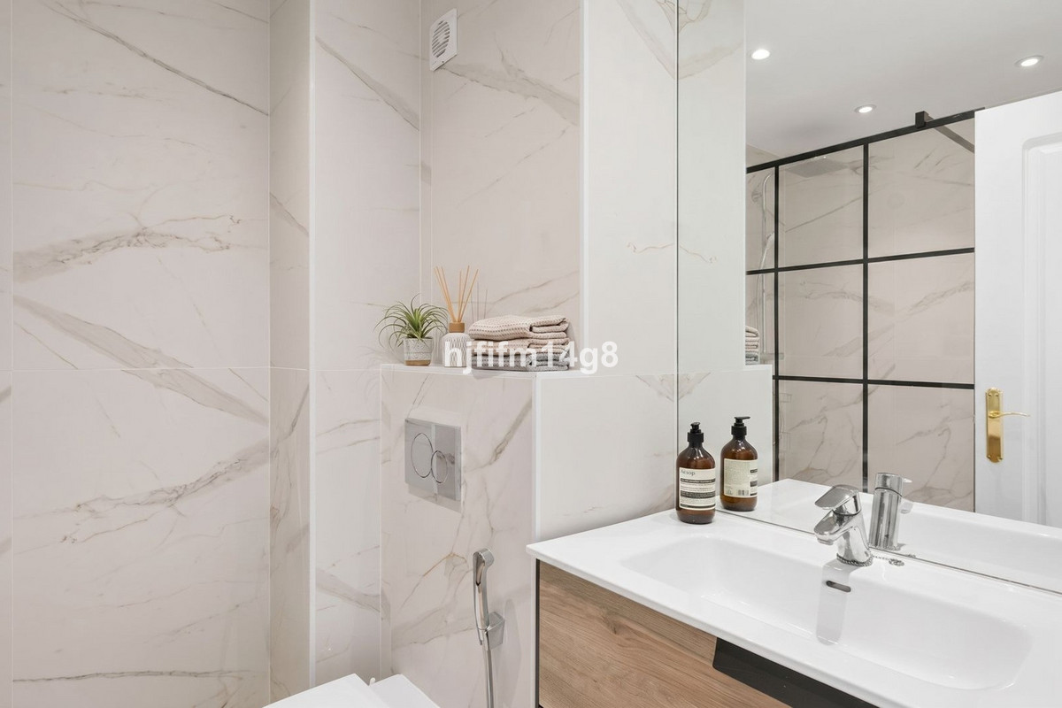Se vende Ático Dúplex de 2 dormitorios en Costa Del Sol, Málaga, España