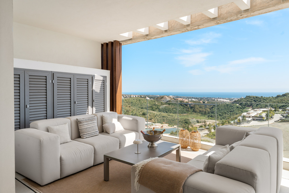 3 Bed Apartment for sale in Benahavís Costa Del Sol, Málaga, Spain