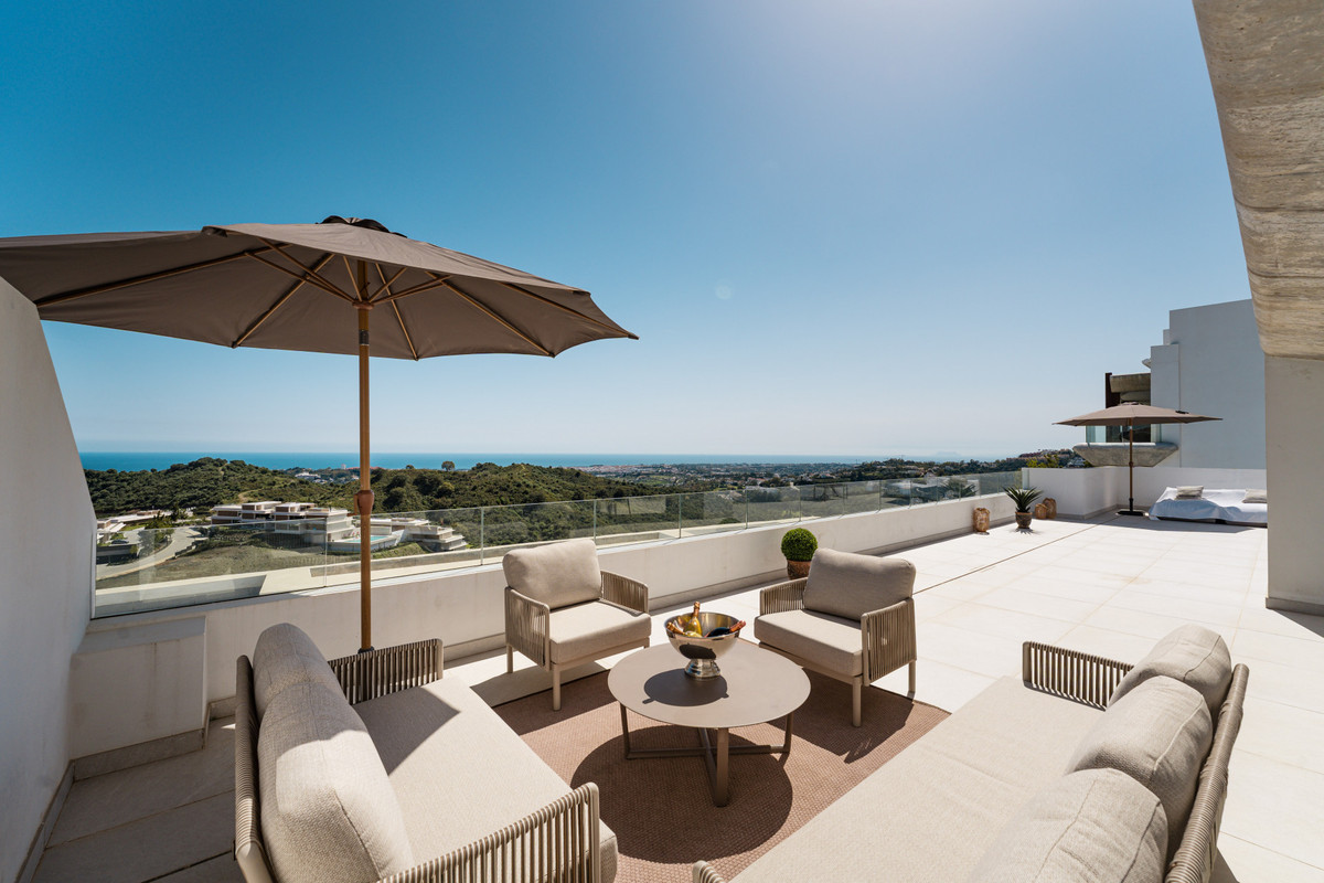 3 Bed Apartment for sale in Benahavís Costa Del Sol, Málaga, Spain
