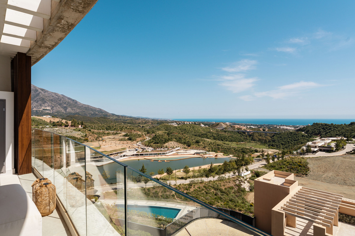 3 Bed Apartment for sale in Benahavís Costa Del Sol, Málaga, Spain