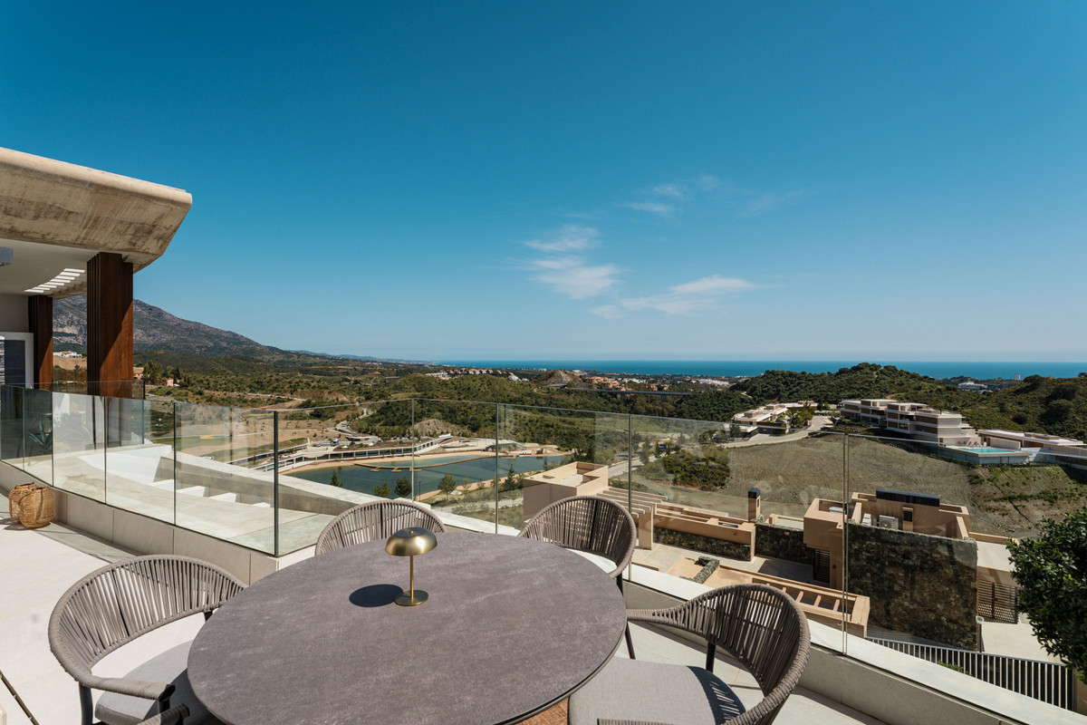 3 Bed Apartment for sale in Benahavís Costa Del Sol, Málaga, Spain