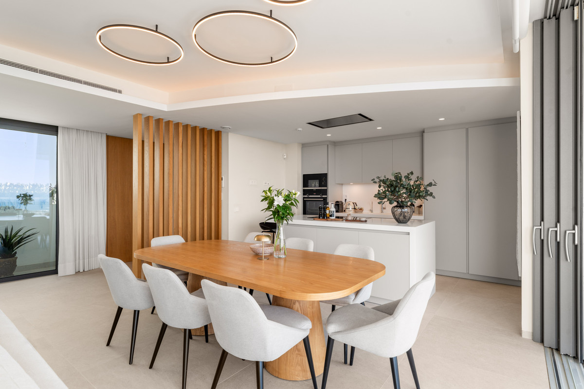 3 Bed Apartment for sale in Benahavís Costa Del Sol, Málaga, Spain