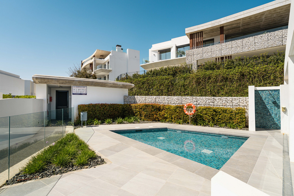 3 Bed Apartment for sale in Benahavís Costa Del Sol, Málaga, Spain