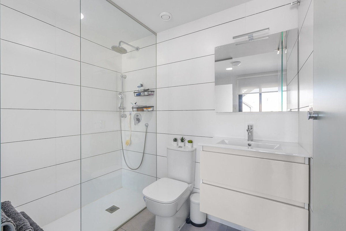 Se vende Ático de 2 dormitorios en Costa Blanca, Alicante, España