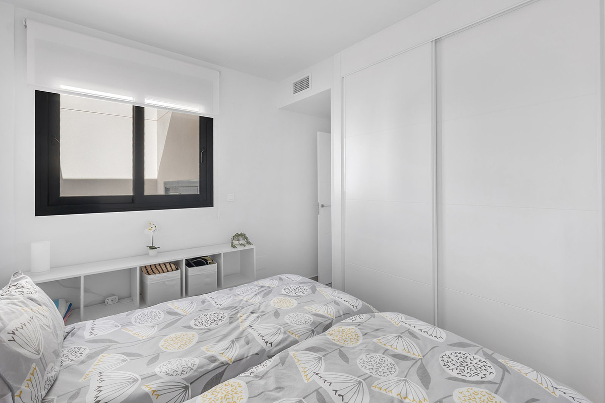 Se vende Ático de 2 dormitorios en Costa Blanca, Alicante, España