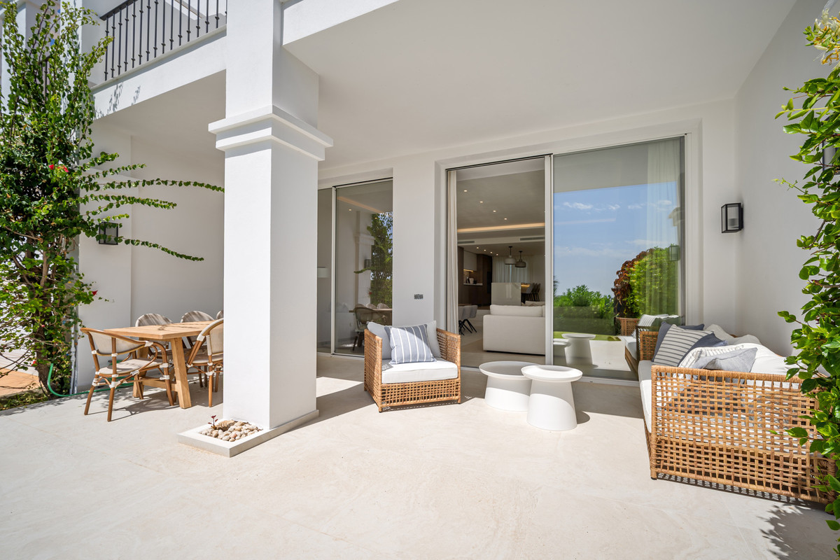 4 Bed Townhouse for sale in La Quinta Costa Del Sol, Málaga, Spain