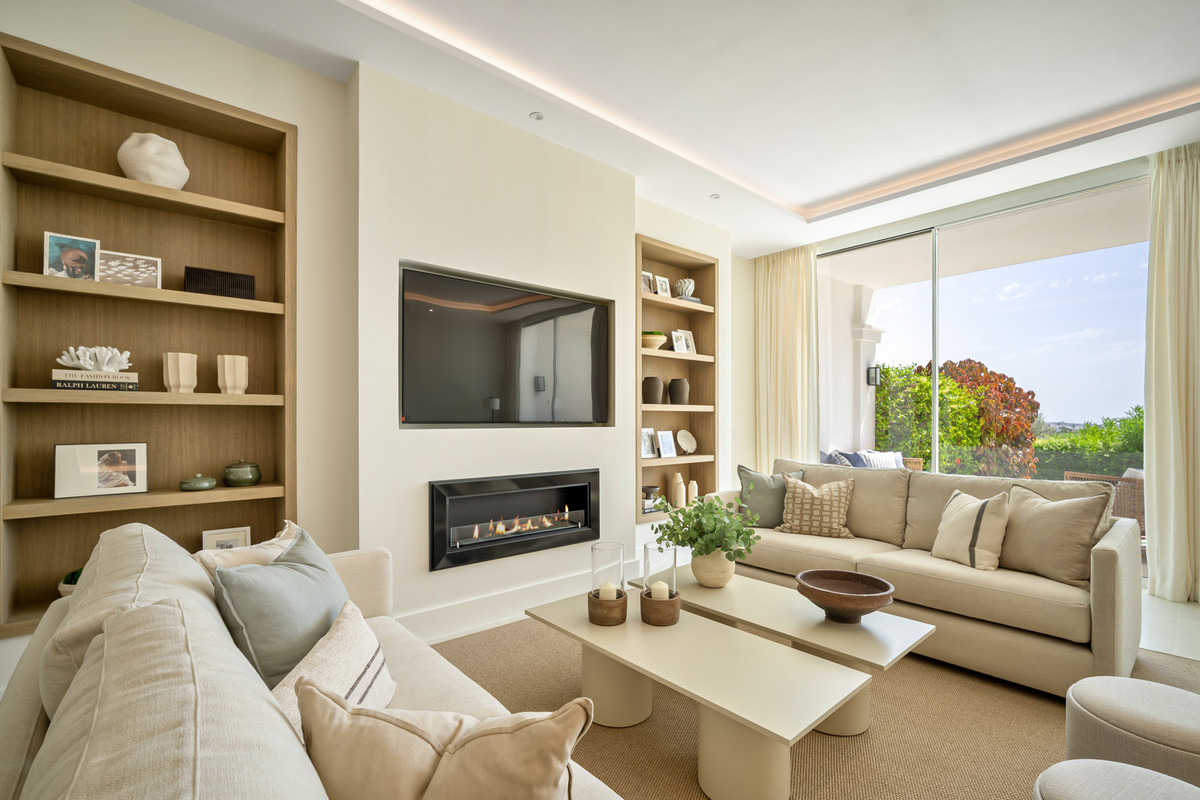 4 Bed Townhouse for sale in La Quinta Costa Del Sol, Málaga, Spain