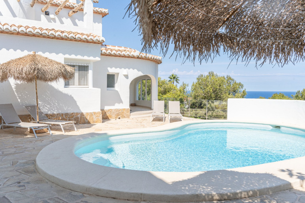 4 Bed Townhouse for sale in Javea Costa Blanca, Alicante, Spain