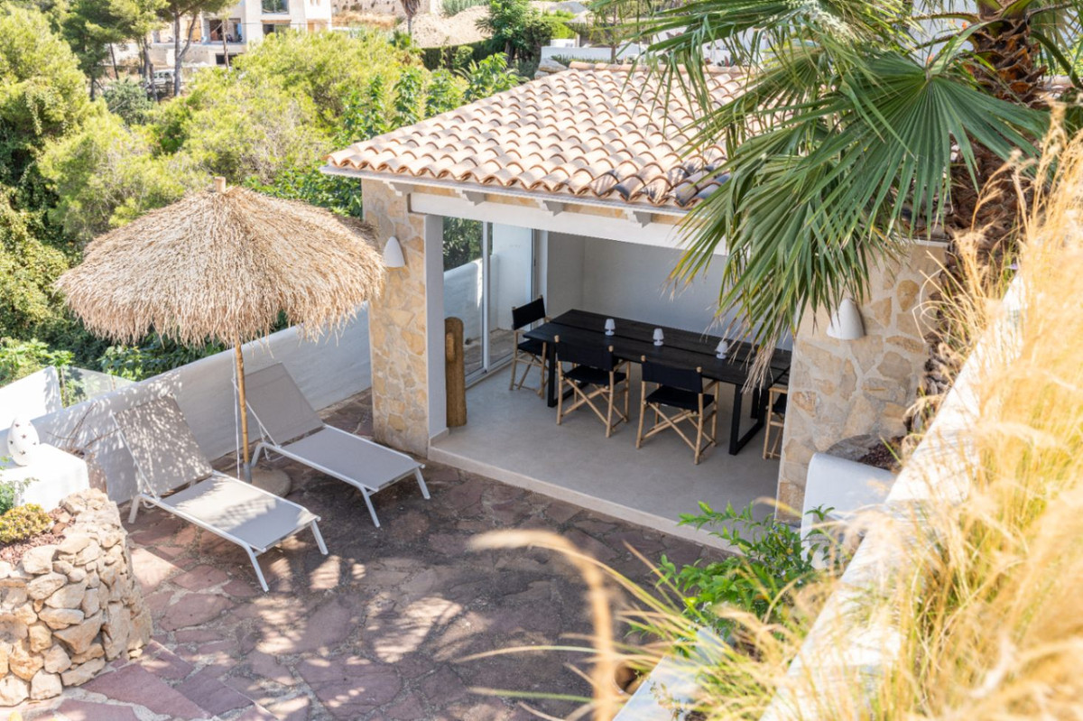 4 Bed Townhouse for sale in Javea Costa Blanca, Alicante, Spain