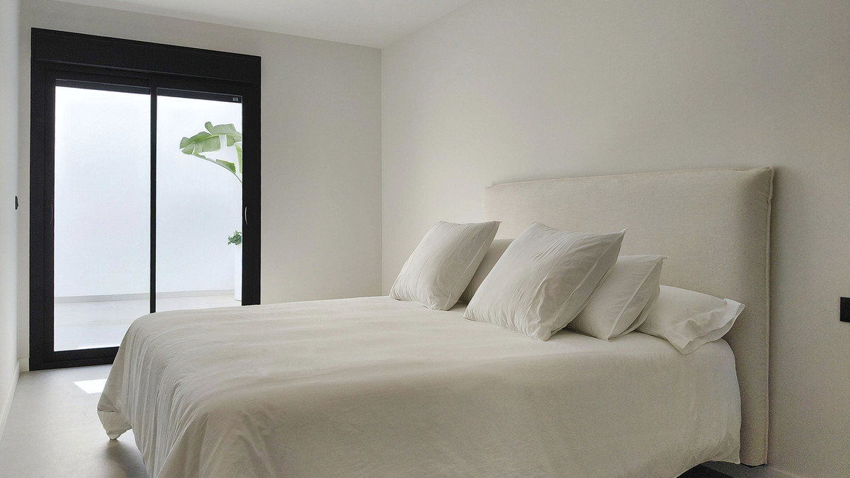 4 Bed Townhouse for sale in Dona Pepa Costa Blanca, Alicante, Spain