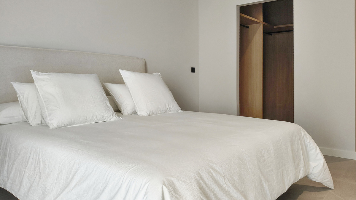 4 Bed Townhouse for sale in Dona Pepa Costa Blanca, Alicante, Spain