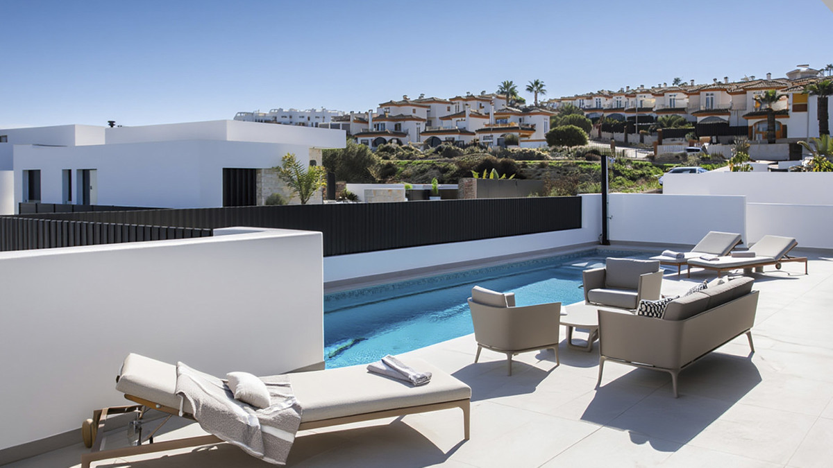4 Bed Townhouse for sale in Dona Pepa Costa Blanca, Alicante, Spain