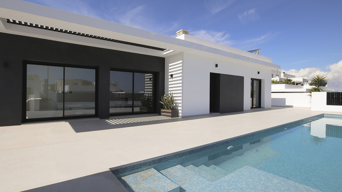 4 Bed Townhouse for sale in Dona Pepa Costa Blanca, Alicante, Spain