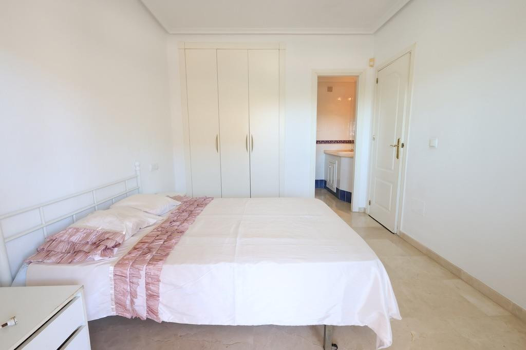 Se vende Apartamento Planta Baja de 2 dormitorios en Costa Blanca, Alicante, España