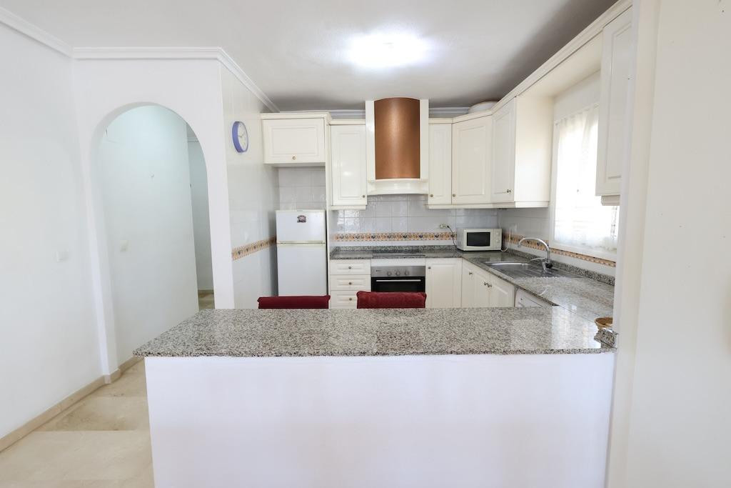 Se vende Apartamento Planta Baja de 2 dormitorios en Costa Blanca, Alicante, España