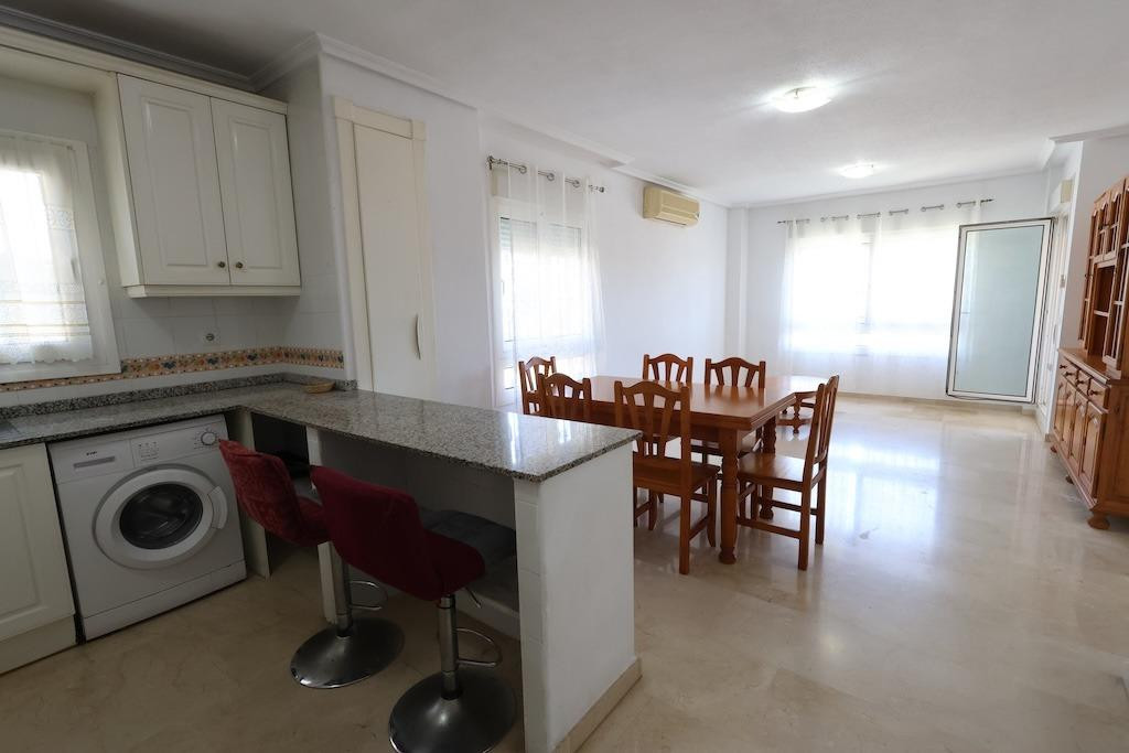 Se vende Apartamento Planta Baja de 2 dormitorios en Costa Blanca, Alicante, España
