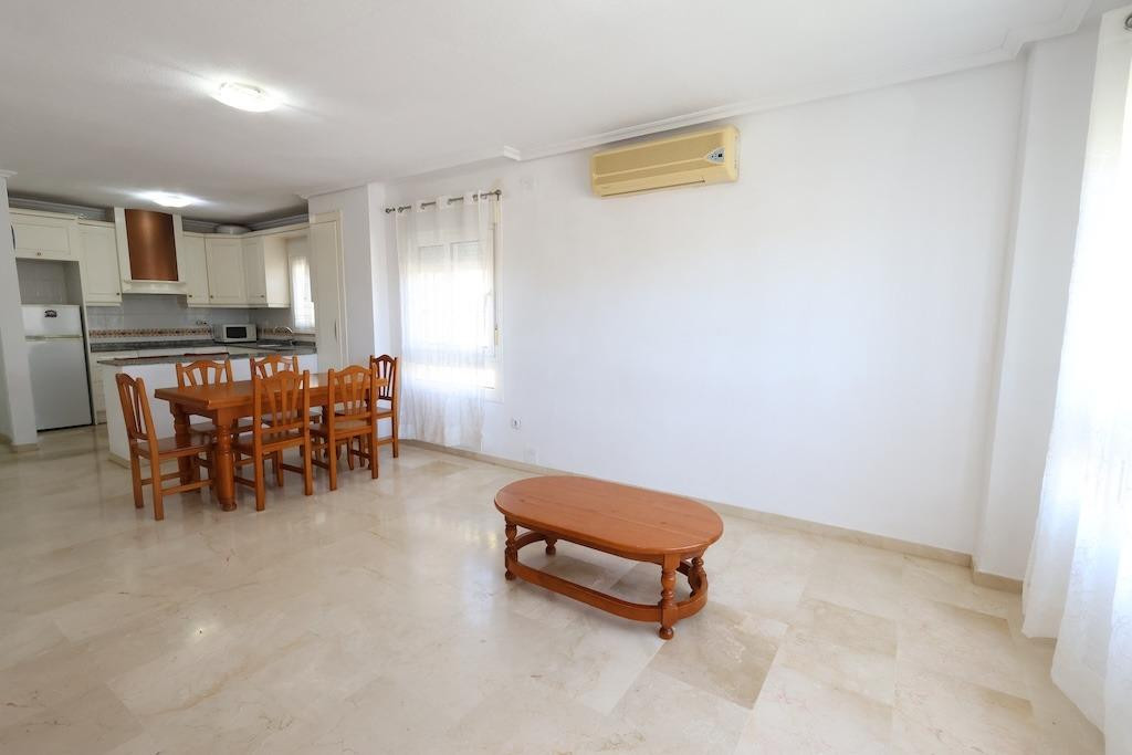 Se vende Apartamento Planta Baja de 2 dormitorios en Costa Blanca, Alicante, España
