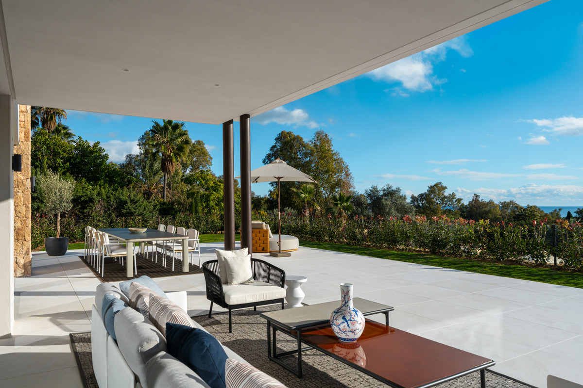 Se vende Villa - Chalet de 5 dormitorios en Costa Del Sol, Málaga, España