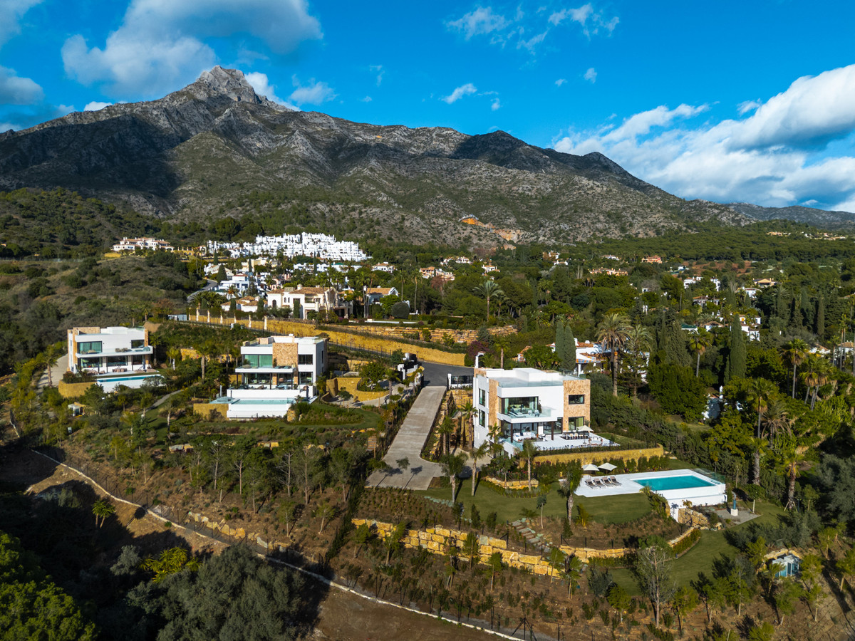 Se vende Villa - Chalet de 5 dormitorios en Costa Del Sol, Málaga, España