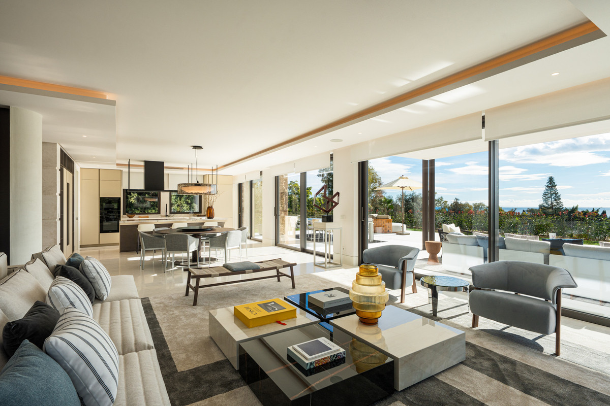 Se vende Villa - Chalet de 5 dormitorios en Costa Del Sol, Málaga, España