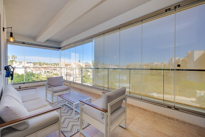 Se vende Apartamento Planta Media de 3 dormitorios en Costa Blanca, Alicante, España