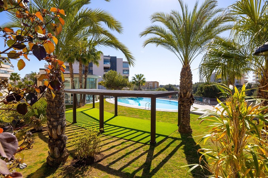 Se vende Apartamento Planta Media de 3 dormitorios en Costa Blanca, Alicante, España