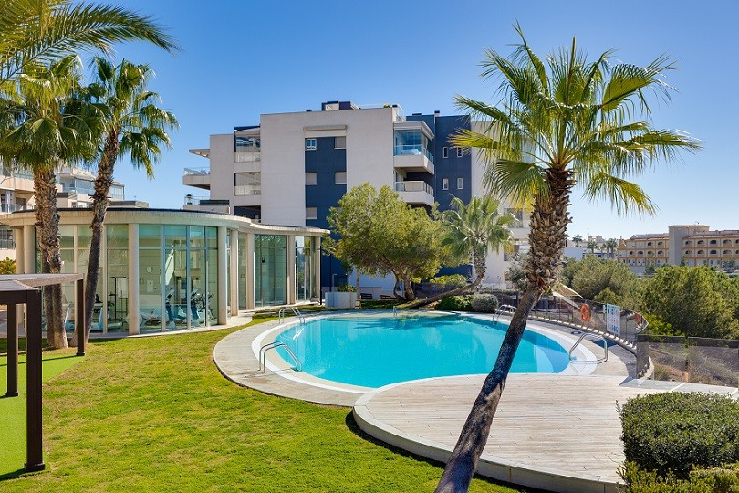 Se vende Apartamento Planta Media de 3 dormitorios en Costa Blanca, Alicante, España