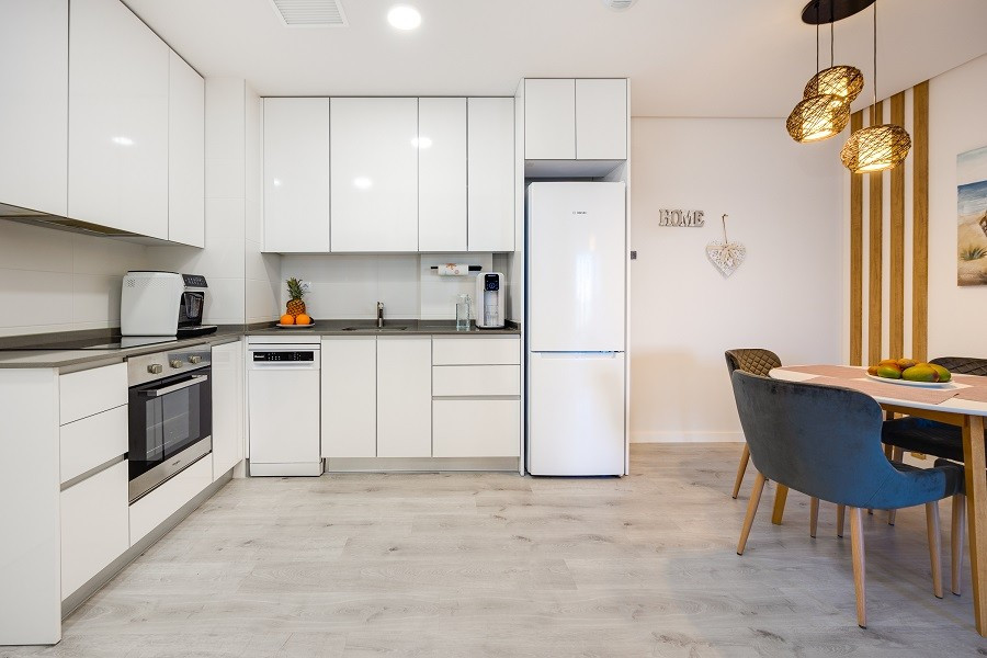Se vende Apartamento Planta Media de 3 dormitorios en Costa Blanca, Alicante, España