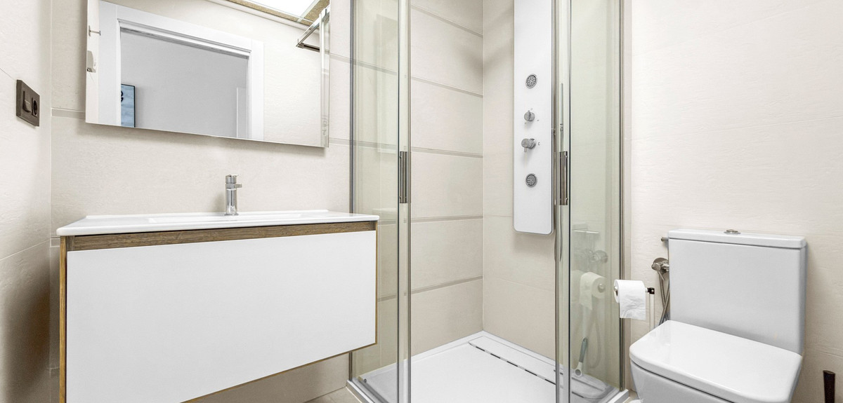 Se vende Apartamento Planta Baja de 2 dormitorios en Costa Blanca, Alicante, España