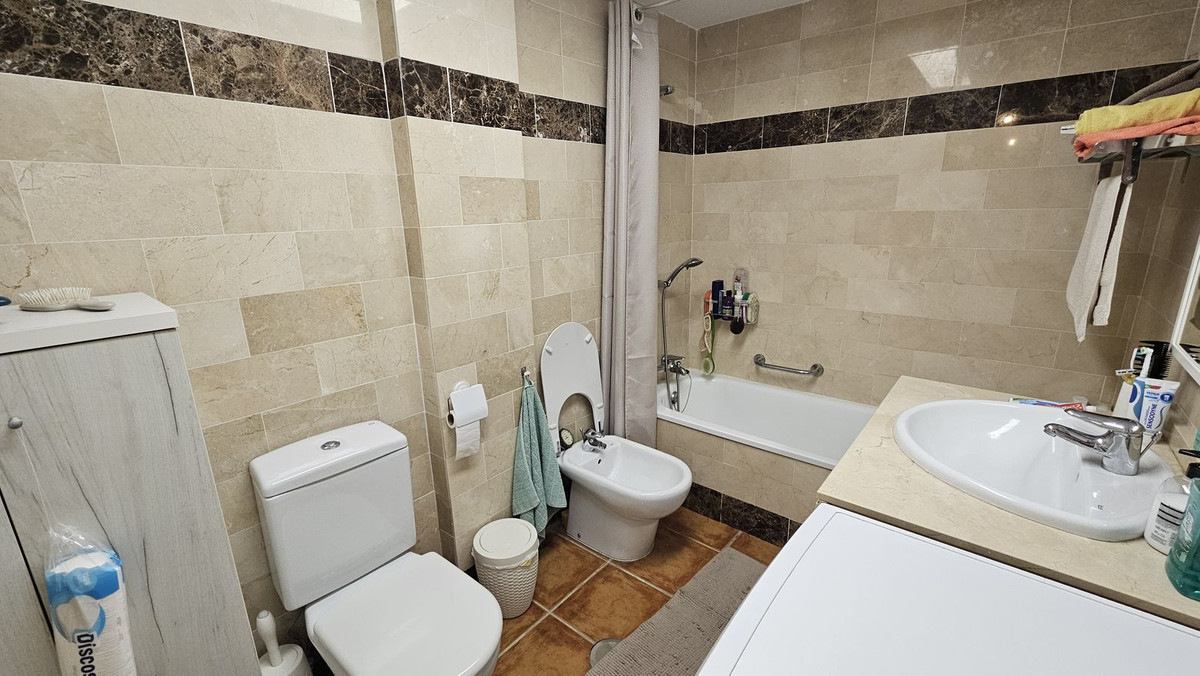 Se vende Apartamento Planta Baja de 1 dormitorios en Costa Del Sol, Málaga, España