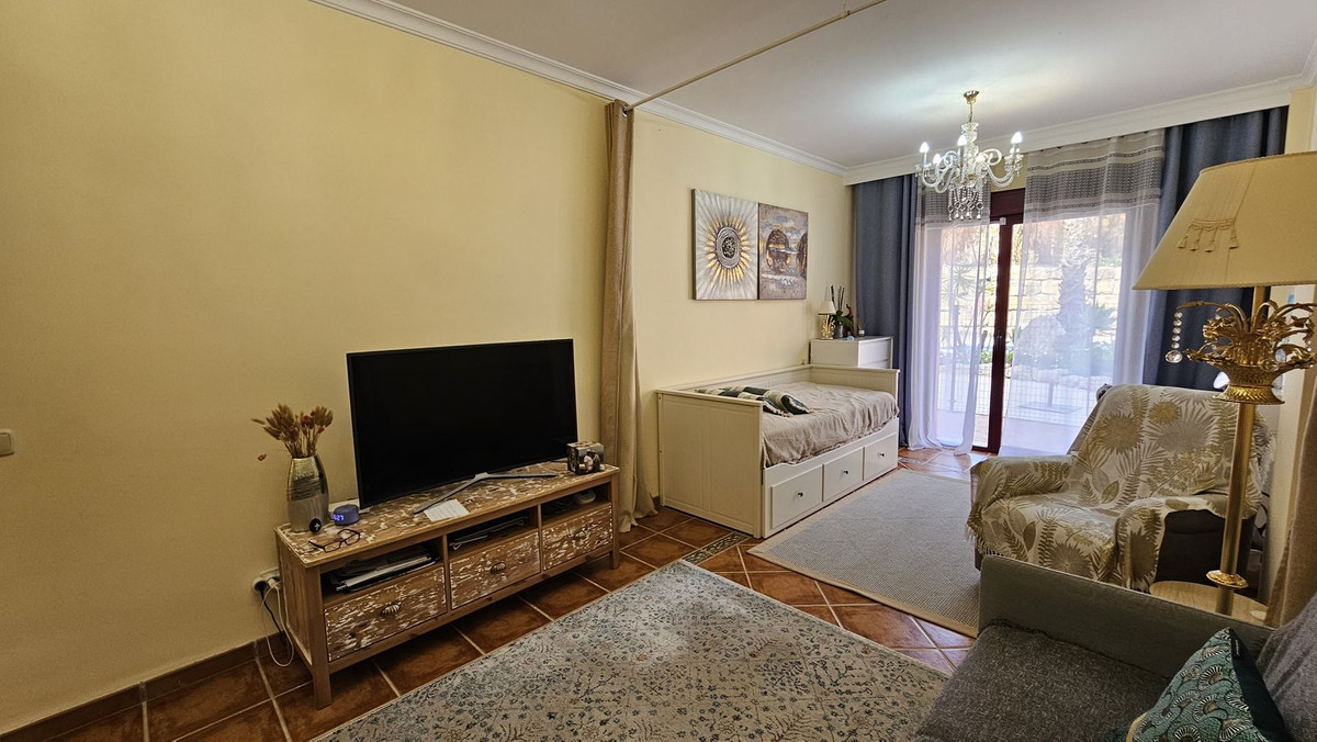 Se vende Apartamento Planta Baja de 1 dormitorios en Costa Del Sol, Málaga, España