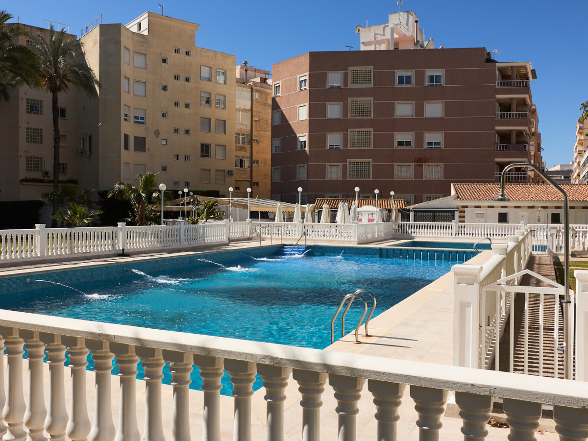 Se vende Apartamento Planta Baja de 1 dormitorios en Costa Blanca, Alicante, España