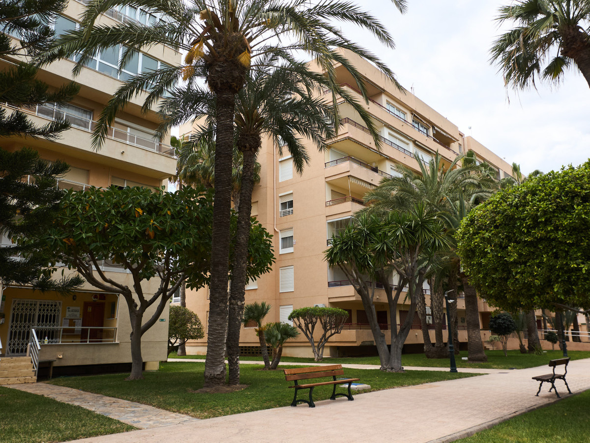 Se vende Apartamento Planta Baja de 1 dormitorios en Costa Blanca, Alicante, España